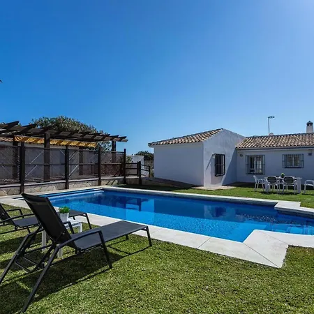 Charming On The Seafront Marbella