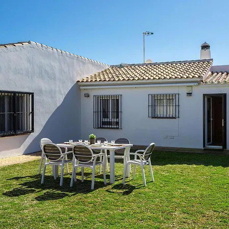 Villa Charming On The Seafront Marbella