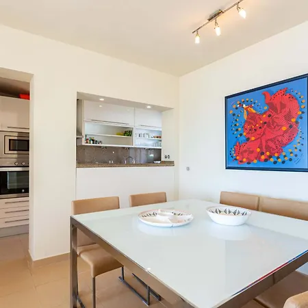 Charming On The Seafront 别墅 *