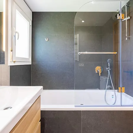 Вілла Charming On The Seafront