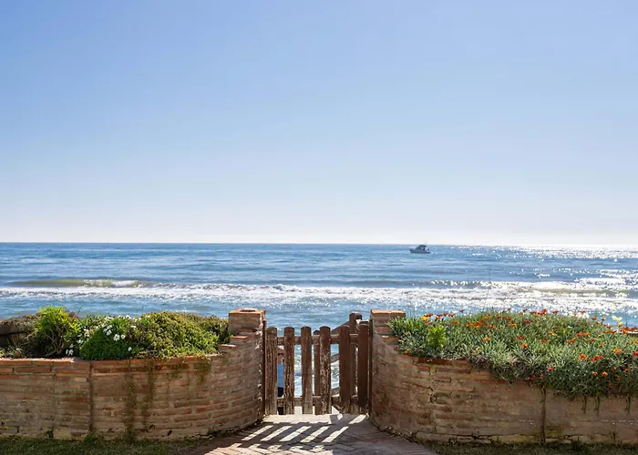 Willa Charming On The Seafront